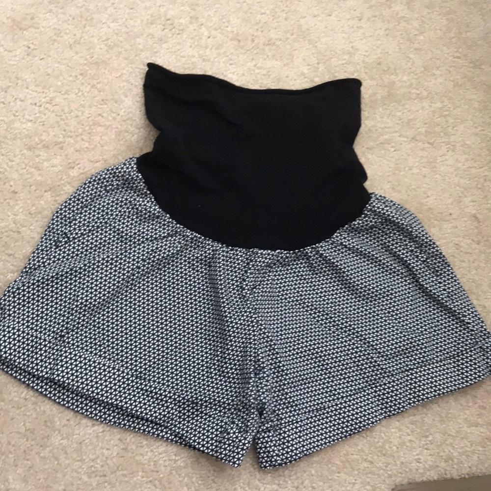 EUC Motherhood Full-Panel Dress Short